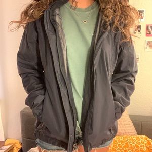 Northface windbreaker